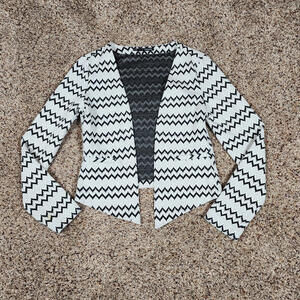Maurices Open Front Blazer Career Suit Jacket Size Medium White Black